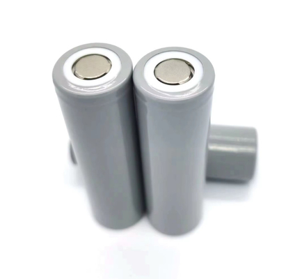Χαμηλή θερμοκρασία 3,7v Inr21700 4000mah Υψηλός ρυθμός εκφόρτισης 40a Μακρός κύκλος ζωής 1000 κύκλοι Λίθιο ιόν 21700 μπαταρία